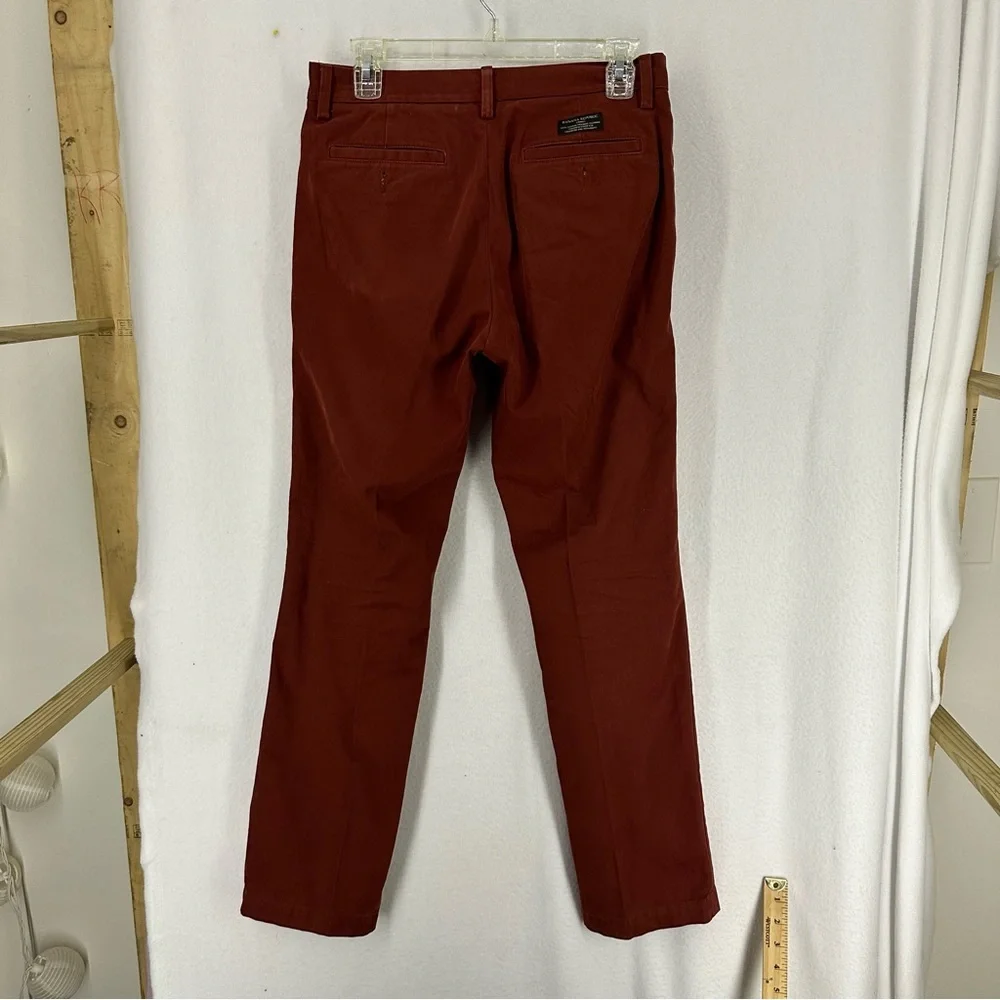 Banana Republic Gavin Chino Pants Men’s 28x30‎ Red